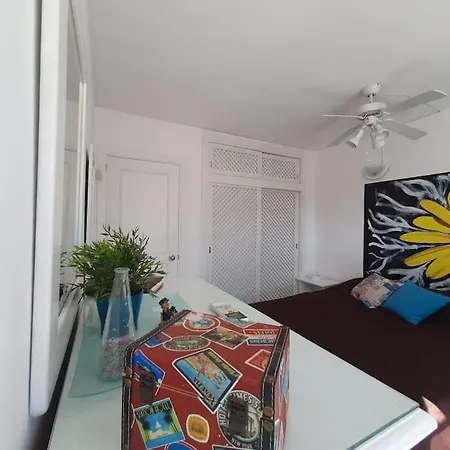 Apartament En Puerto Marina.