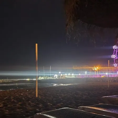En Puerto Marina. *