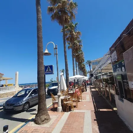 En Puerto Marina. *